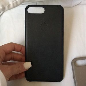 iPhone 7 Plus leather Apple case